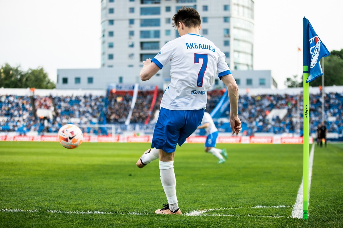 В сезоне 2022/23 Роман Акбашев выступал за "Факел" просто здорово!