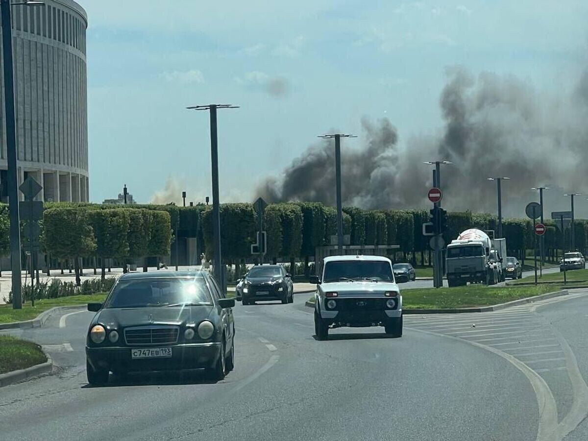    Пожар в парке Галицкого в Краснодаре© Фото очевидца