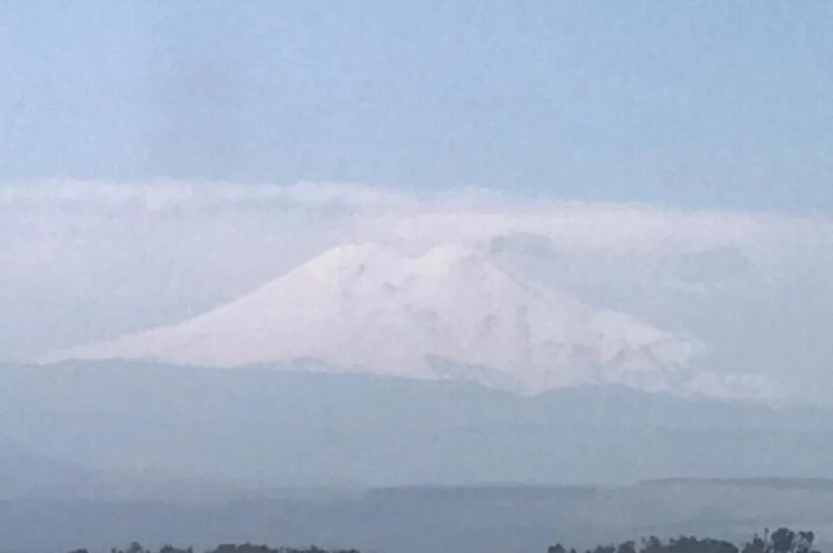    Медбрат из Ноябрьска совершил восхождение на Эльбрус