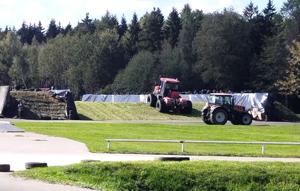 В Тверской области заготовлено 58 тысяч тонн сена. Нужно еще 100 тысяч