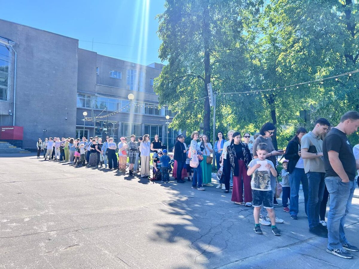 Очередь на наблюдениях 22 мая