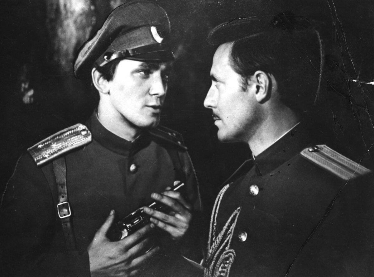 Кадр из советского кино Евгения Ташкова «Адъютант его превосходительства»
