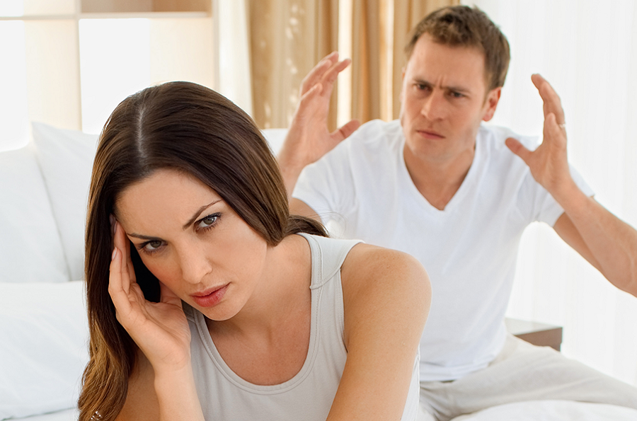 В долгих отношениях жены начинают отказывать мужьям в интимной близости и мы разбираемся почему?!