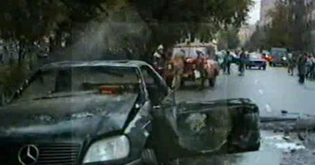 Автомобиль Сильвестра после взрыва