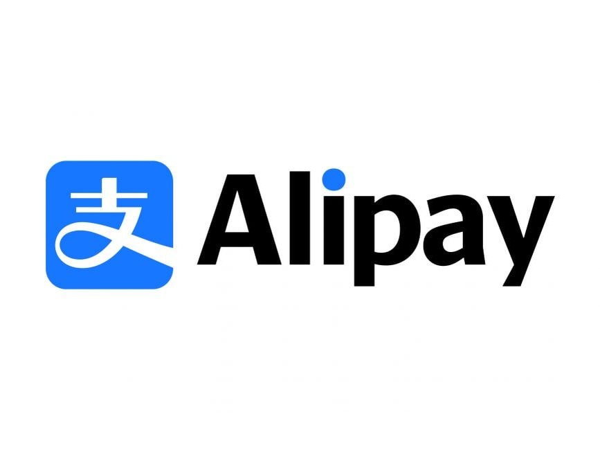 1. Скачиваем приложение Alipay в App Store или Google Play. 


2. Заходим в него и соглашаемся со всеми правилами площадки. 

3. Меняем код страны на +7, вводим номер телефона и ждем смс для авторизации (код может прийти не с первого раза, в этом случае повторяем попытку). 

4. После входа в аккаунт в низу нажимаем на Account, а сверху на шестеренку. 

--> Account and Security, далее 
--> Identity information, напротив должно стоять Verify now, это означает, что вы еще не прошли верификацию по заграничному паспорту. 
--> Высветятся окна для заполнения паспорта. Можно заполнить вручную или уже заготовить сразу фото паспорта, загрузить фото, и данные подтянутся автоматически. 

5. После загрузки проверяем данные и нажимаем --> Submit, а после приложение предложит верифицироваться по лицу, нужно взять паспорт в руки и приложить к лицу, рекомендую пару раз моргнуть на камеру. После успешной верификации вас должно выбросить обратно в меню, и напротив Identity information должно стоять Verify (что означает, что вы прошли регистрацию).