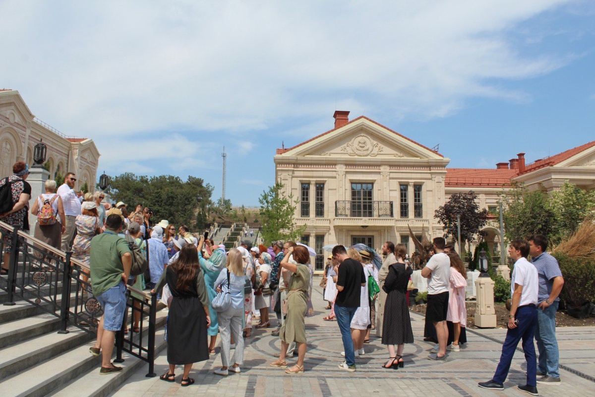Представителям крымской туриндустрии презентовали историко-археологический парк «Новый Херсонес» // Фото: пресс-служба Минкурортов Крыма

