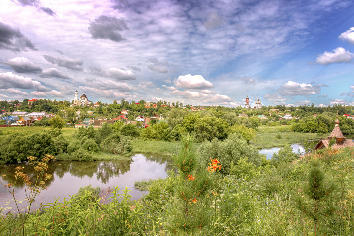 Вид на город от чайной на Высоком