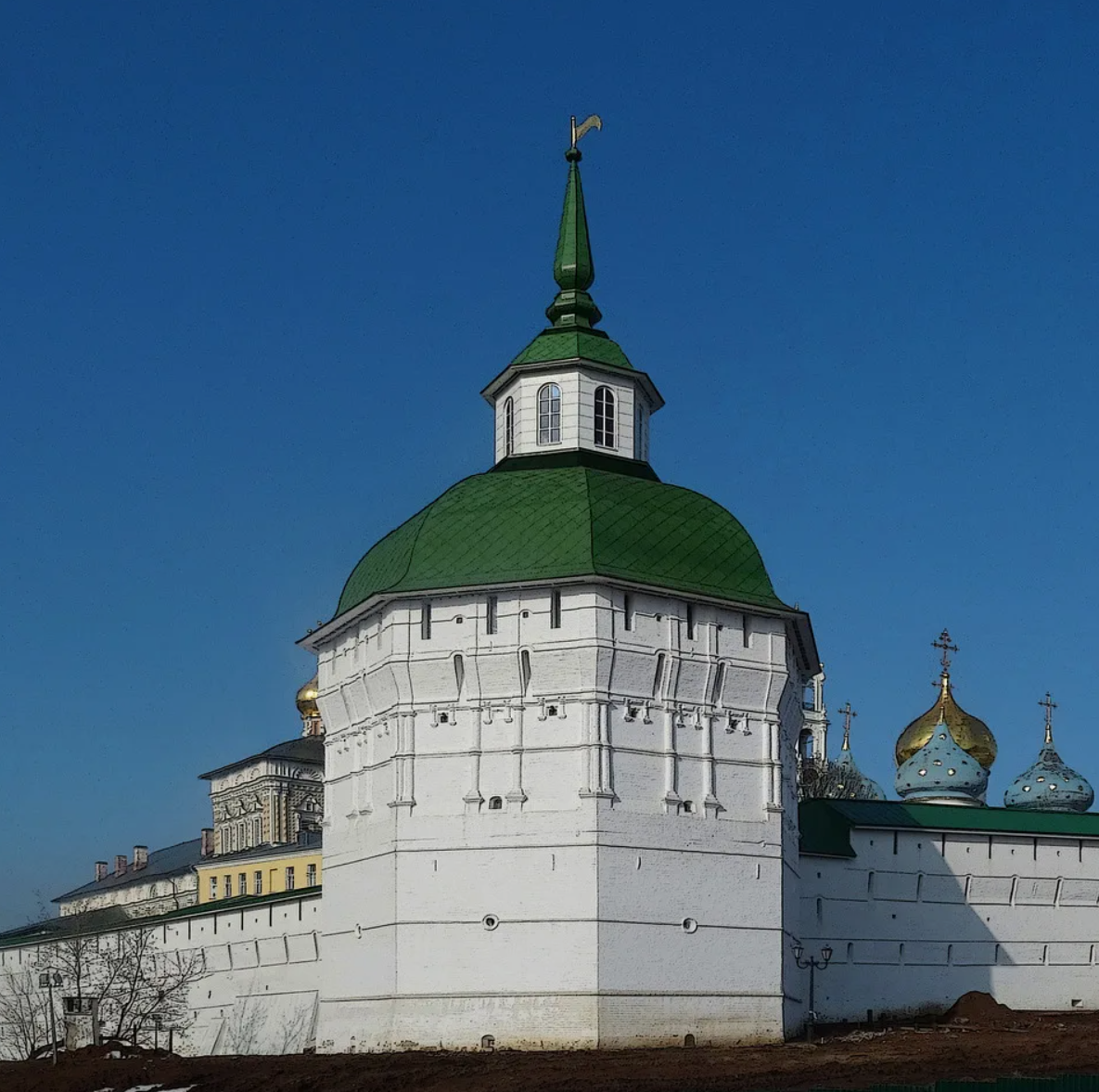 Пятницкая башня с куполообразной кровлей