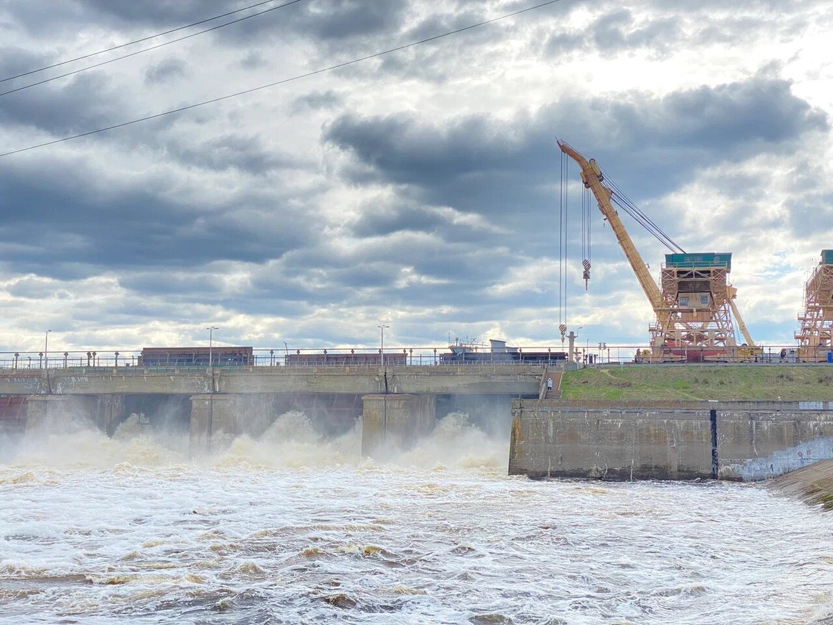 В том же 1937 году была запущена Иваньковская ГЭС, которая подаёт воду в канал имени Москвы. Автор: Вайс Плотниковый / Яндекс Карты