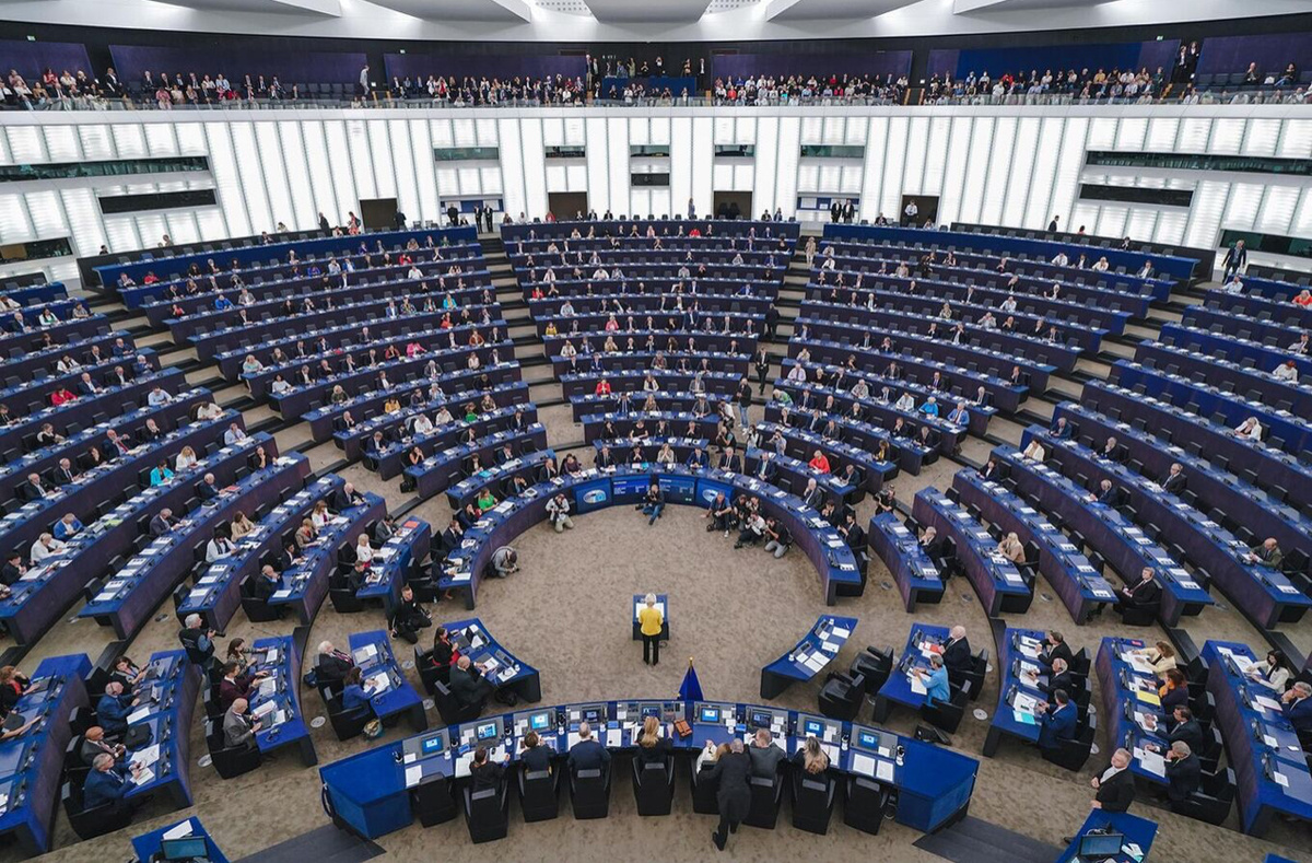 CC BY 4.0 / Laia Ros / European Union 2022– Source: EP / State of the Union address delivered by the President of the European Commission Ursula von der Leyen on 14 September 2022 in Strasbourg (cropped, resized)