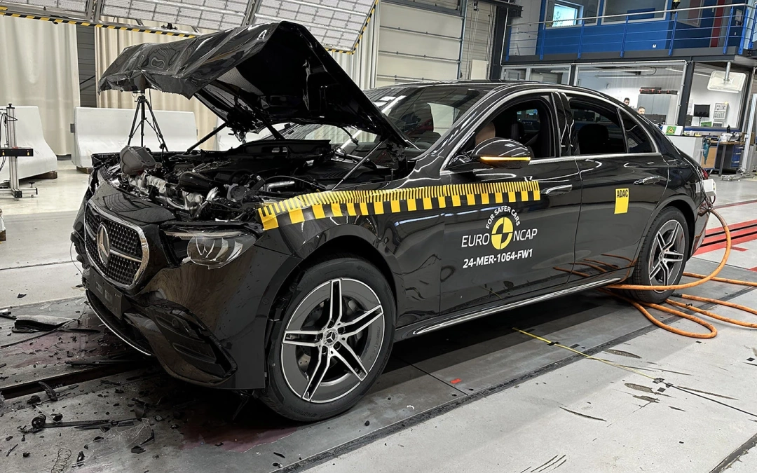 Mercedes-Benz E-Class (Фото: Euro NCAP)