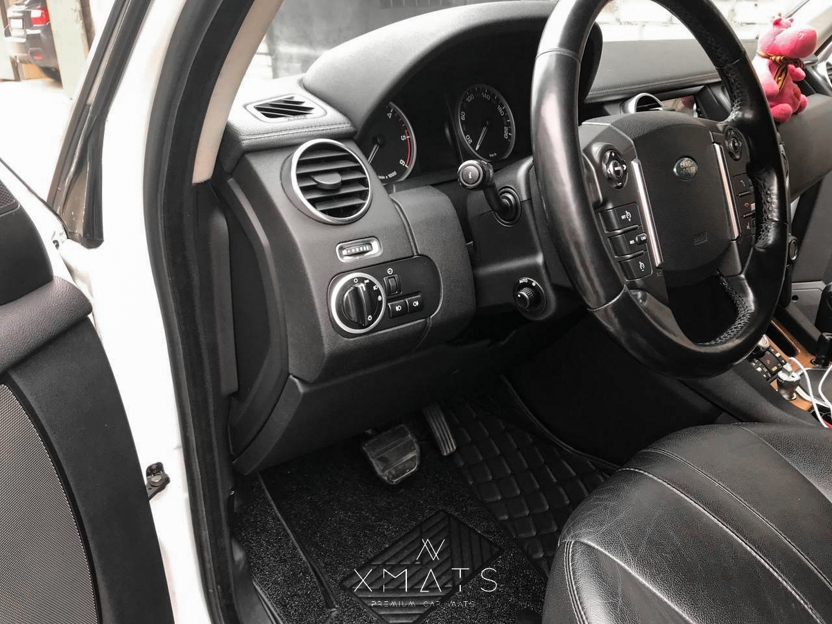 3D Коврики в салон на Land Rover Discovery