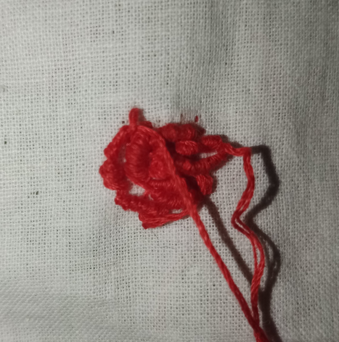 Первая попытка объемной розы бразильской вышивкой.