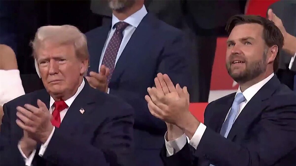 Трамп и Вэнс на съезде республиканской партии