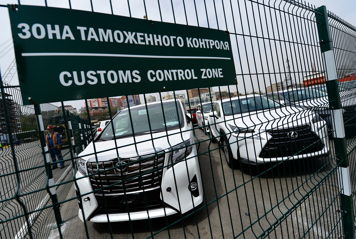 С 1 октября ввоз автомобиля