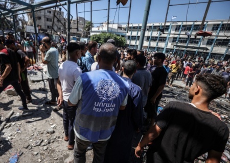    Израильтяне убили почти 40 тысяч мирных жителей Палестины. 90 тысяч были ранены