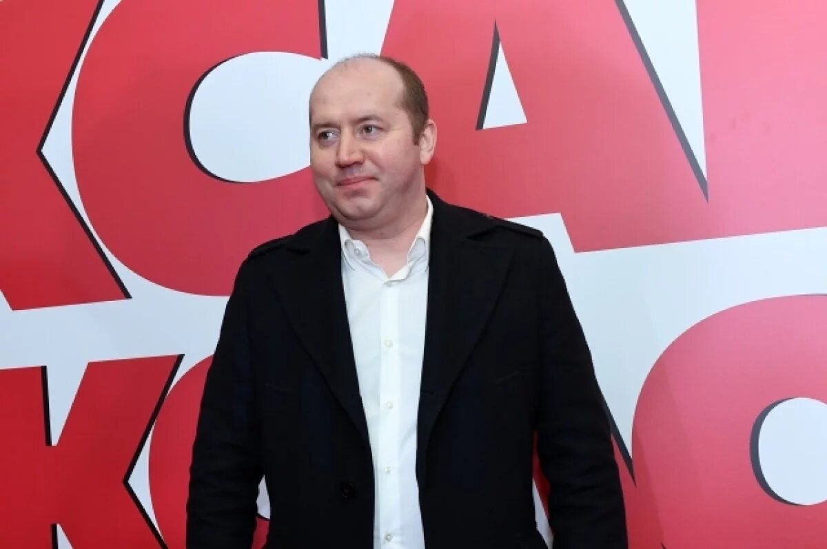    Бурунов не исключил, что сделает себе пересадку волос