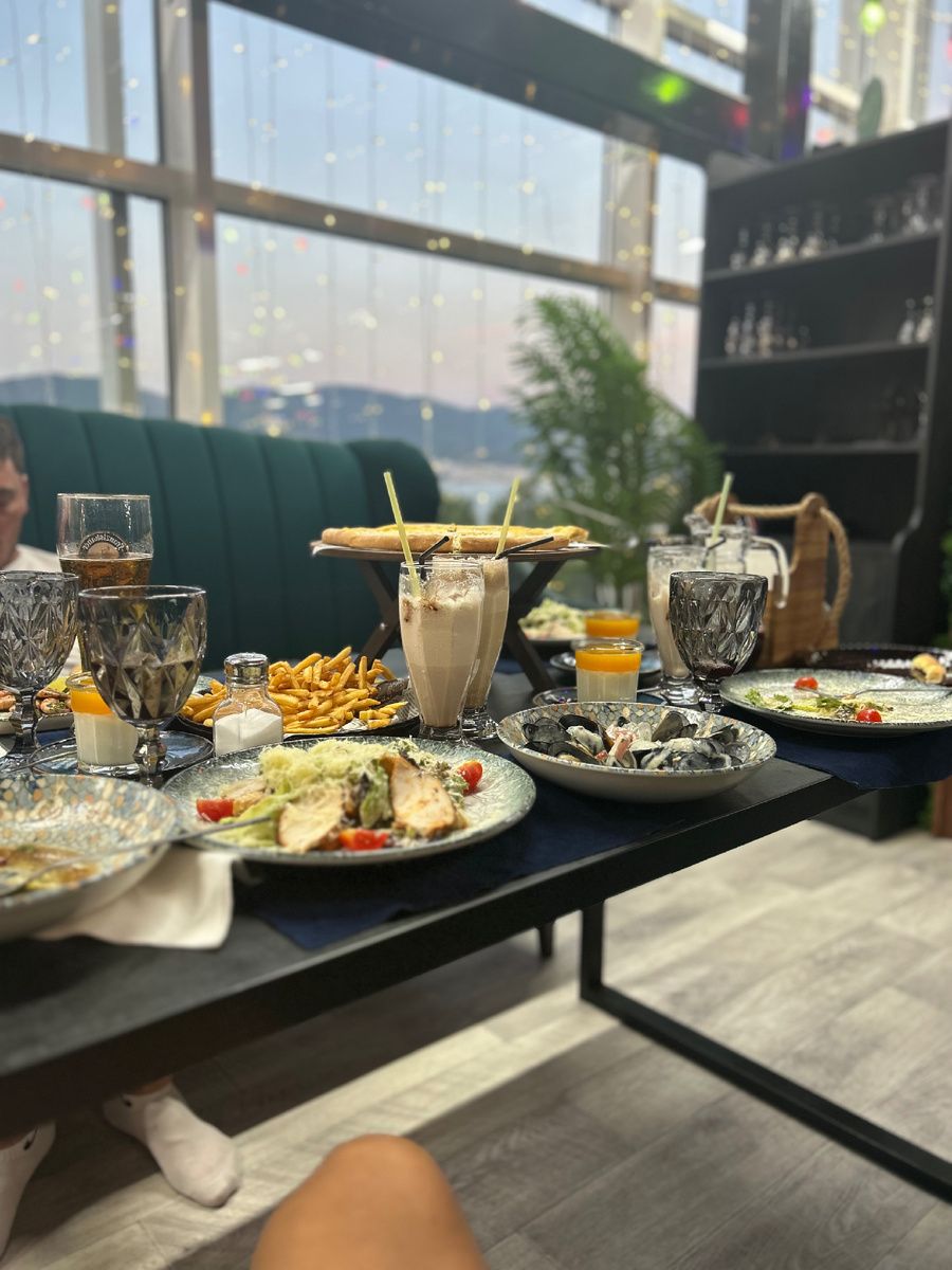 Новороссийск.шикарное место для отдыха с детьми ул. Исаева 1 Ресторан для детей рекомендую 