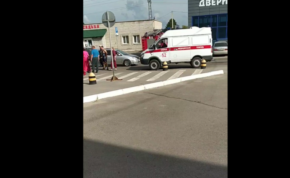    ДТП с мотоциклистом в Барнауле. Источник: t.me/incident22