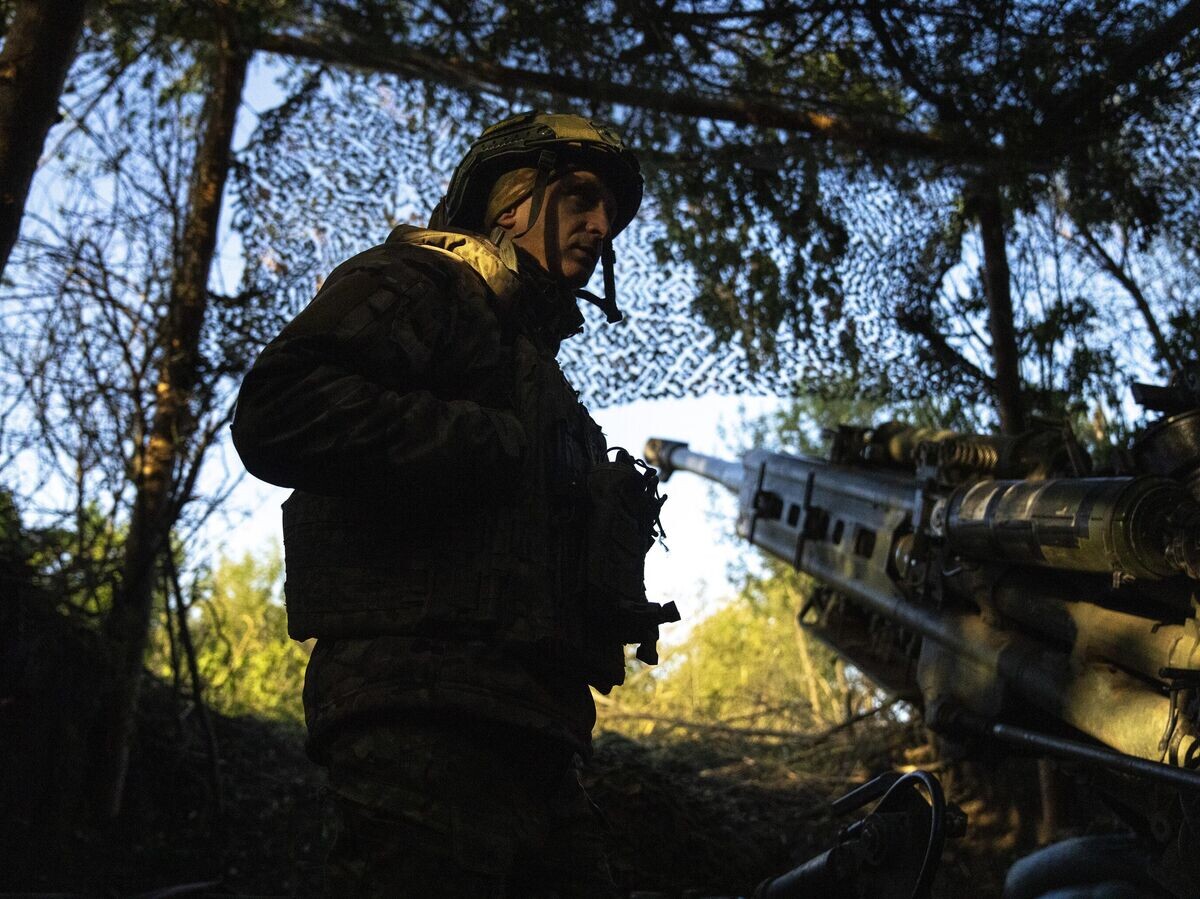    Украинский военнослужащий© AP Photo / Francisco Seco