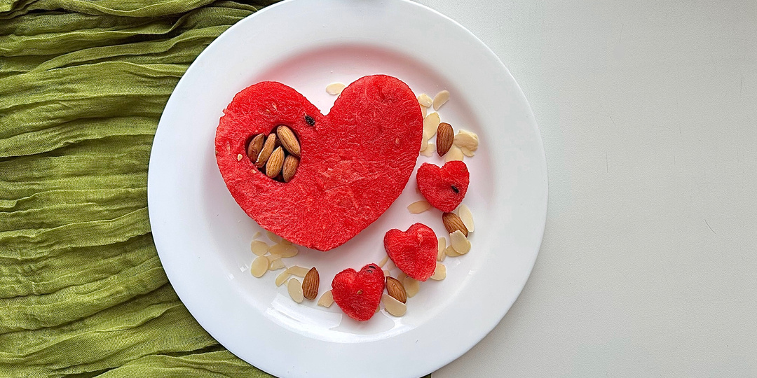 10 преимуществ арбуза для здоровья, риски и правила его употребления