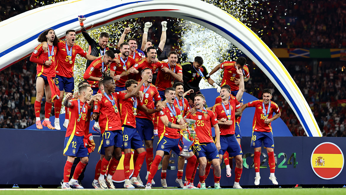 Сборная Испании (Фото Matt McNulty / UEFA via Getty Images)