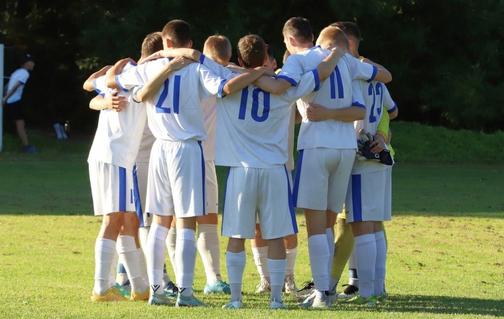 Тверские футболисты одержали волевую победу над командой из Кирова