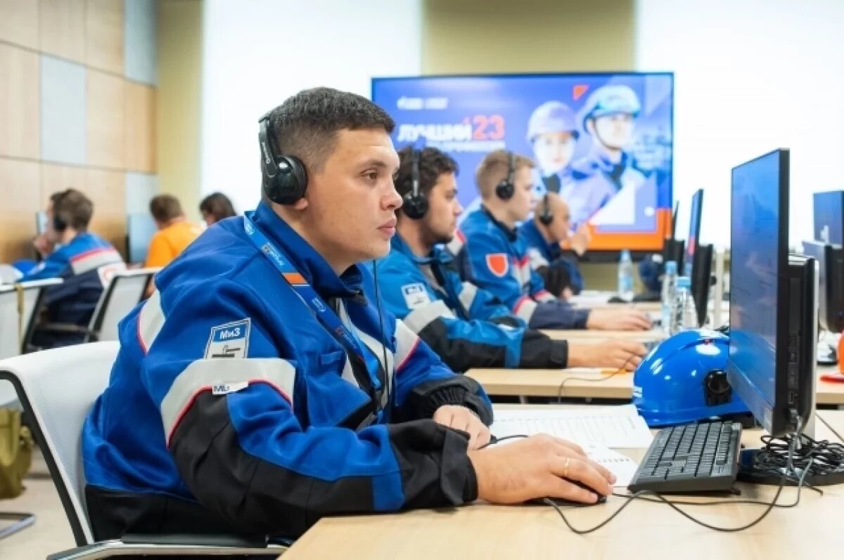    «Газпром нефть» повышает престиж рабочих профессий