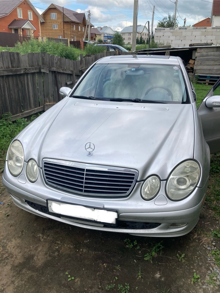 Mercedes-Benz E320 4matic