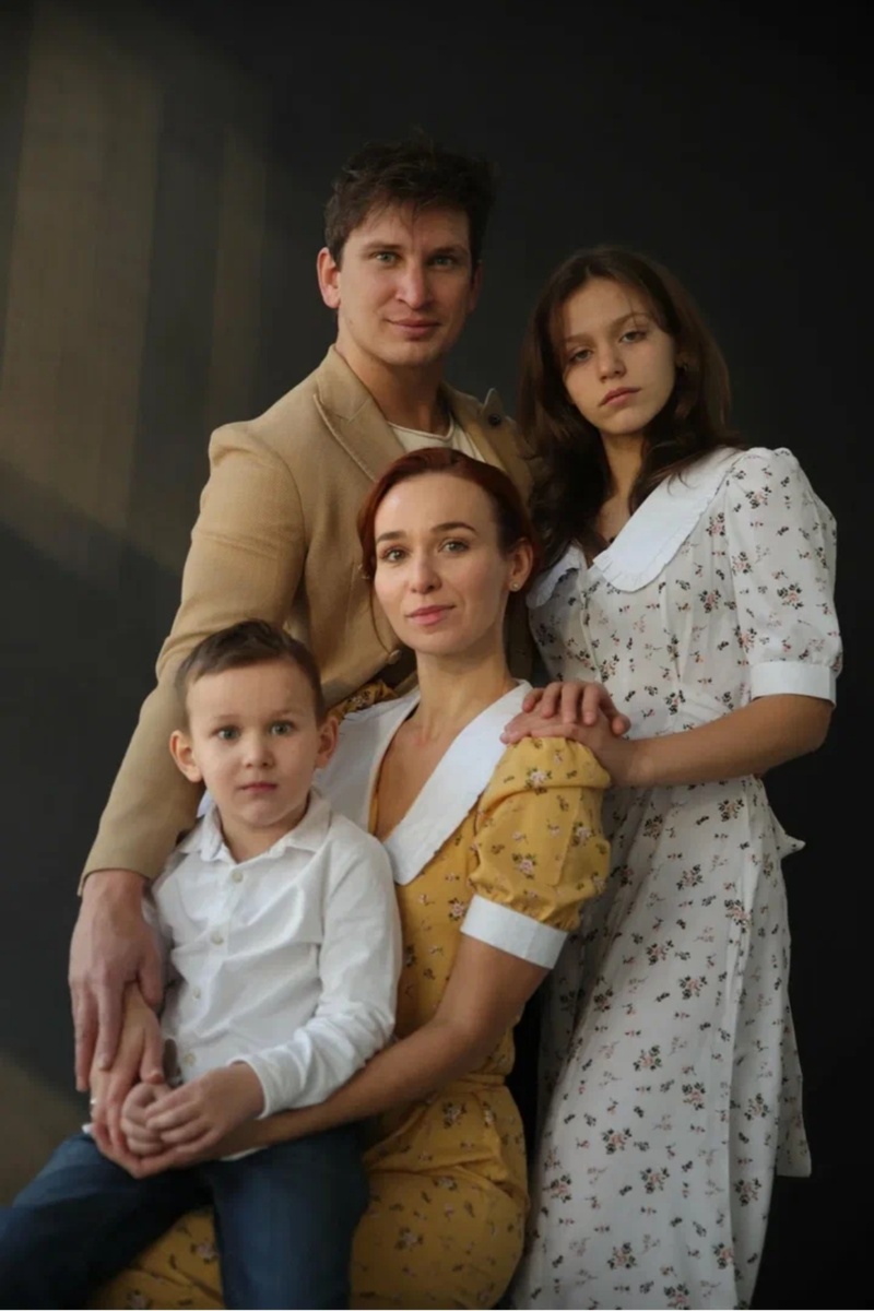 Виктория Шашкова с семьёй