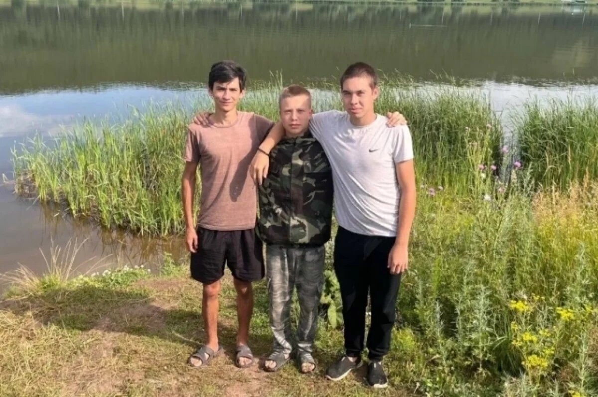    Трое подростков спасли жизнь пьяному купальщику в Башкирии