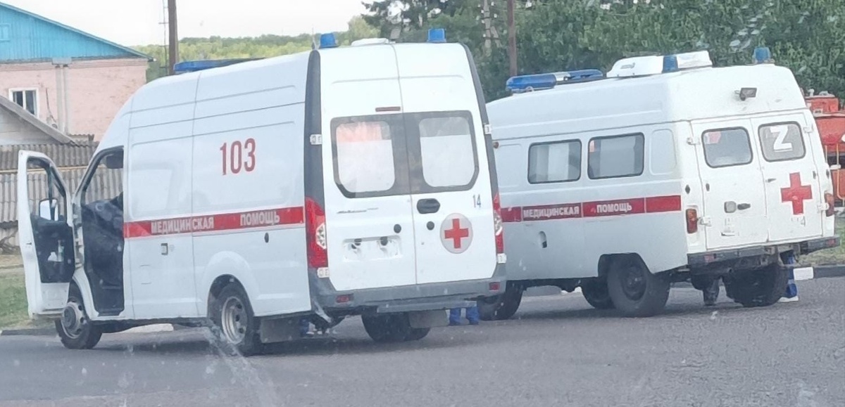 Скорая помощь на базе "буханки" с кондиционером.