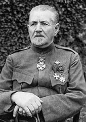 Комендант Осовецкой крепости генерал-лейтенант Н. А. Бржозовский (1857—не ранее 1930).