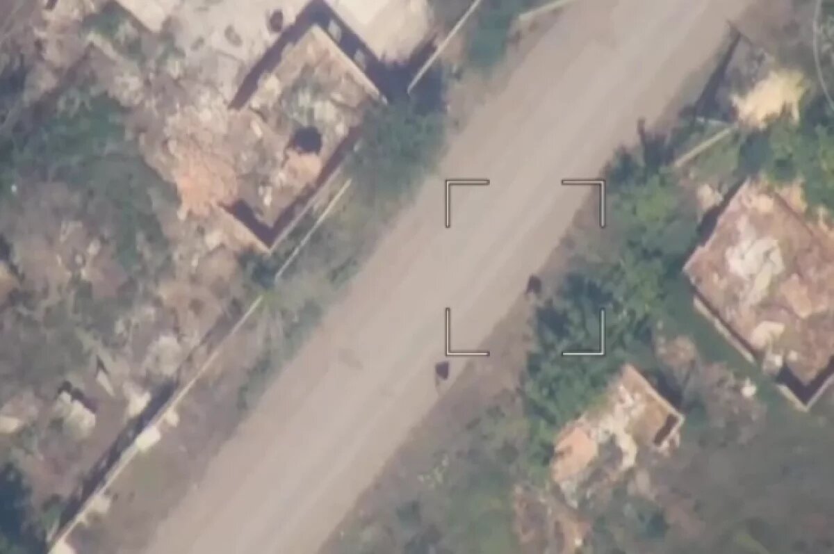    Военкор Лисицын показал кадры уничтожения мобильных групп ВСУ под Соледаром