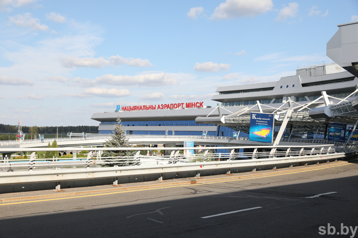    Национальный аэропорт предупреждает автовладельцев об изменении места автостоянки