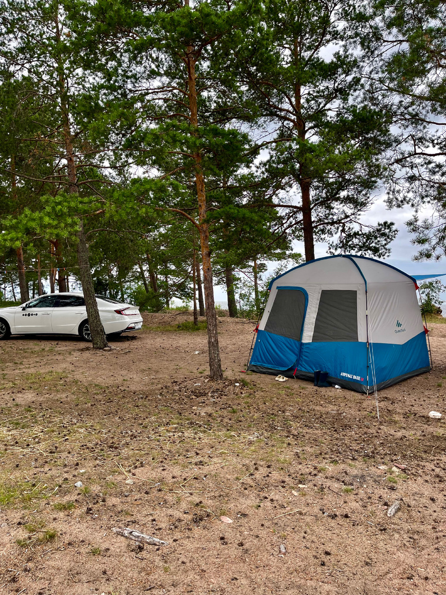 Здесь можно увидеть проплывающую подводную лодку