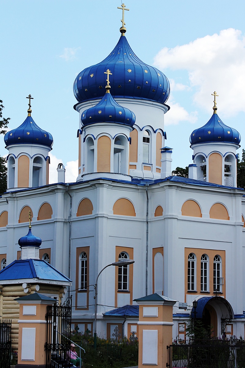 Крестовоздвиженский собор