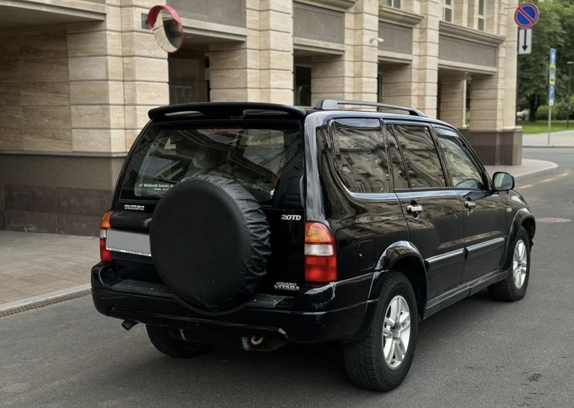 Фото владельца авто на Авито