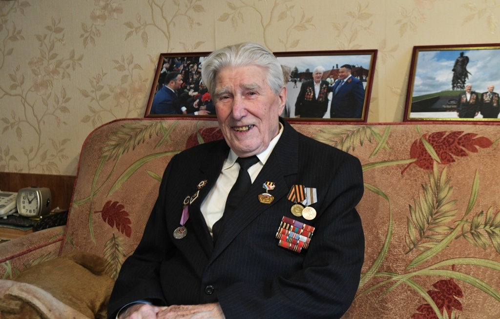 93 года исполнилось «сыну полка» Борису Воробьёву из Ржева Тверской области