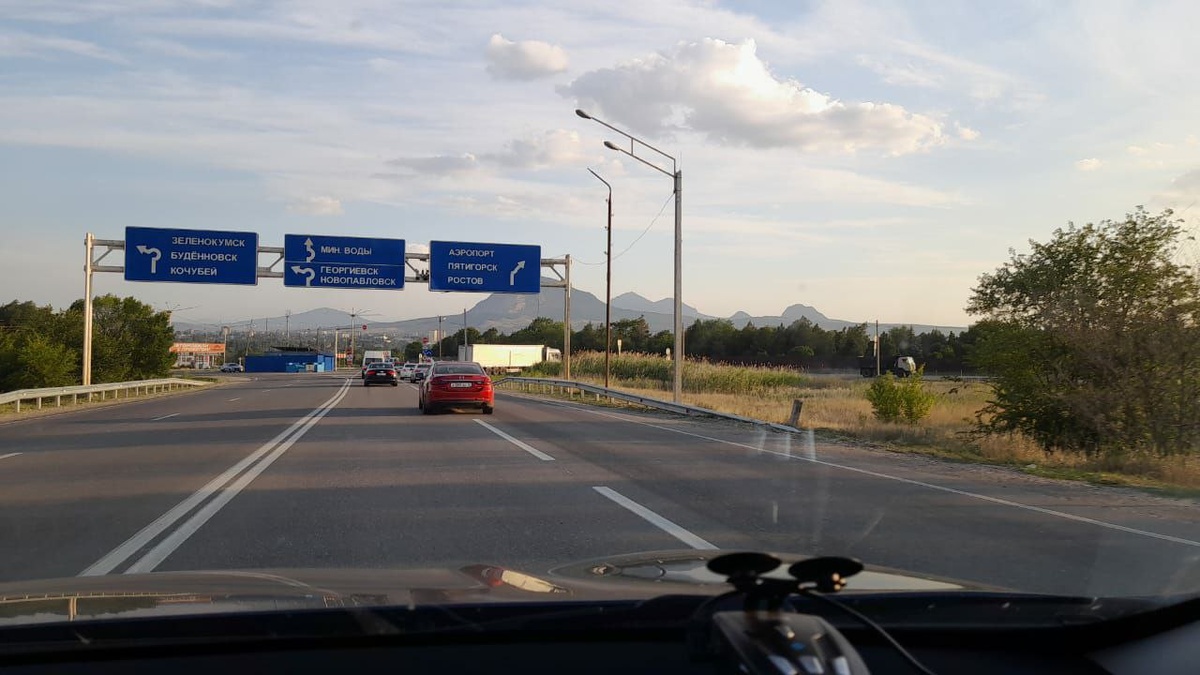 Перед нами горы. Фото автора