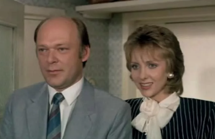 Фильм "Интердевочка" (1989) стал очень необычным для советского времени, потому что в нем понималась весьма острая и скандальная тема.-6