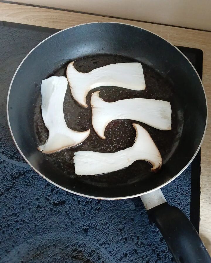 Нарезал слайсами