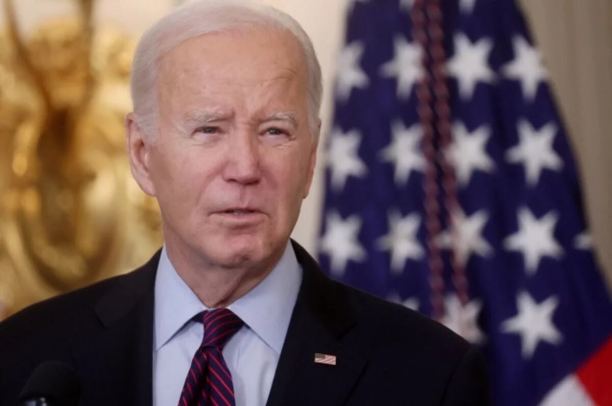    NYT: кампания Байдена призвала делегатов съезда не критиковать его публично