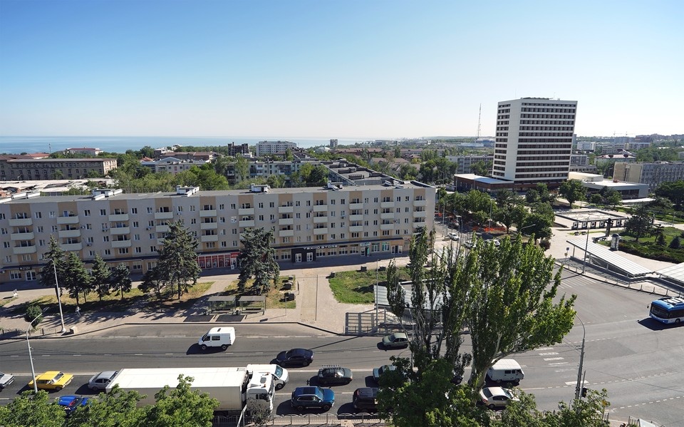    Вид на центральный в городе перекресток Ленина – Металлургов Александр ИВАНОВ