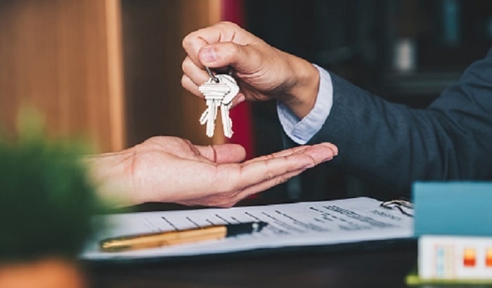    Мошенники могут продать квартиру через «Госуслуги»