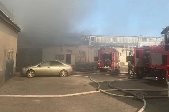    Сколько человек погибло при пожаре на мебельной фабрике в Ростове?