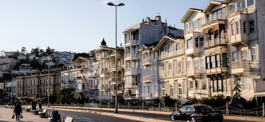 Photo by Alev Takil on Unsplash