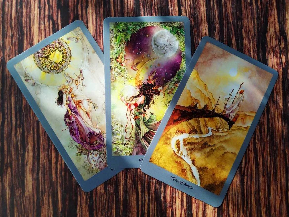 Ответ смотрим на колоде "Таро Долины миражей"