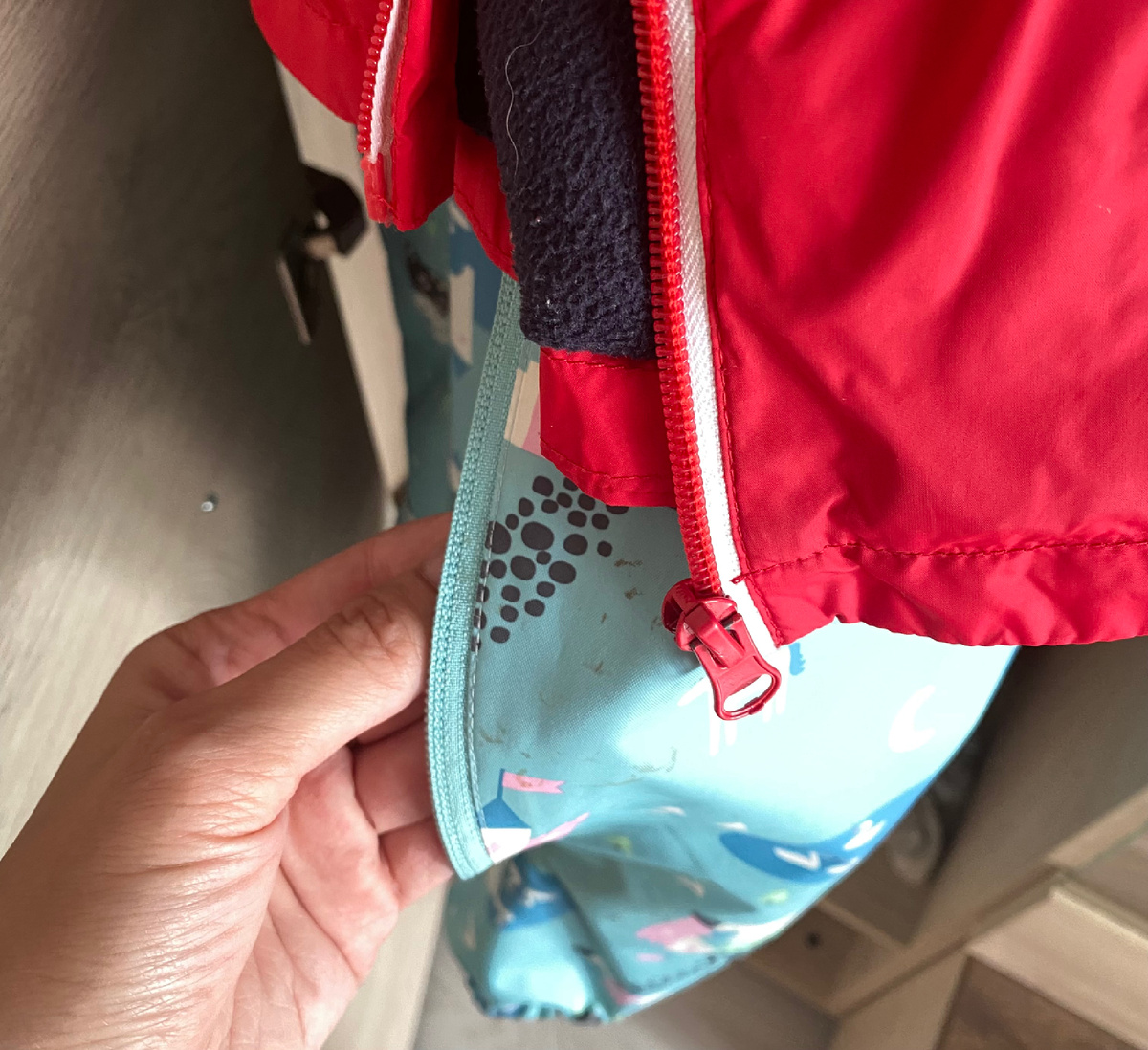 На осень пока есть только совсем легкая одежда… (и небольшой запас «наследства»😅)