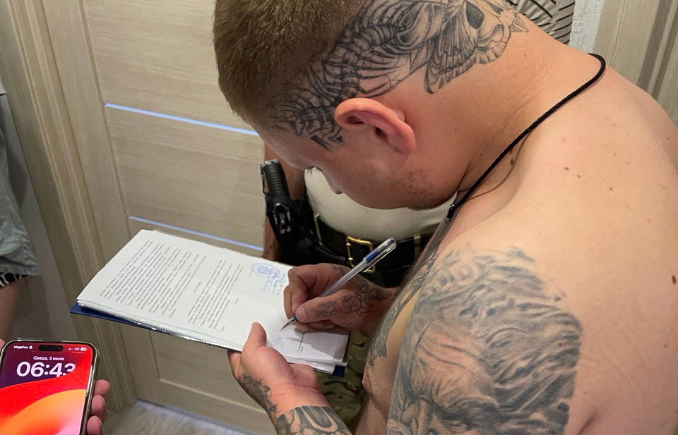 Задержание дроппера. Фото: УФСБ по РМ 